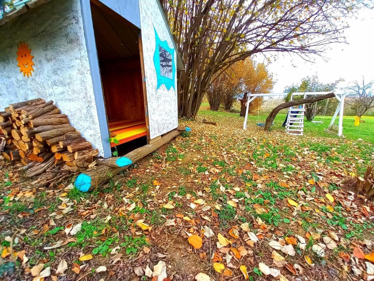 Honey Hill Apartment Fruska Gora Cerevic Luaran gambar